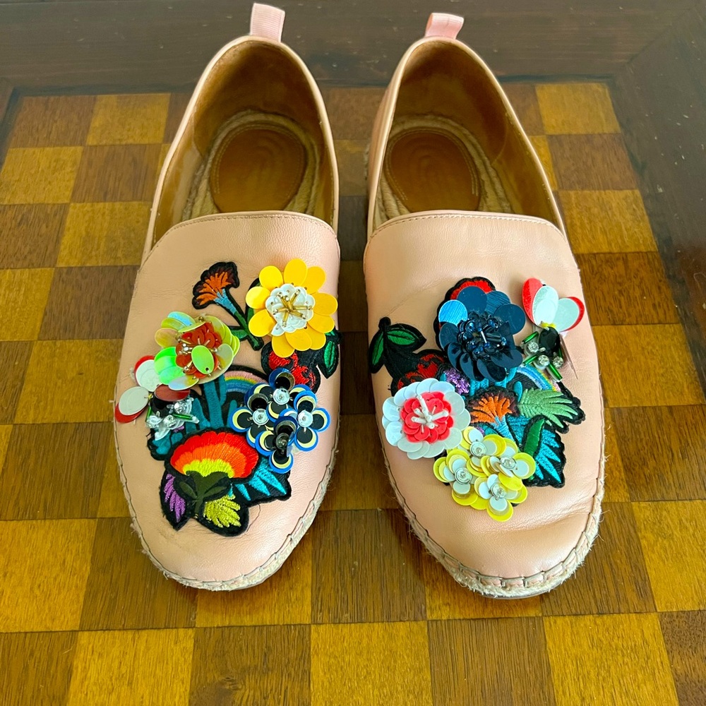 Bill Blass Espadrille Flats